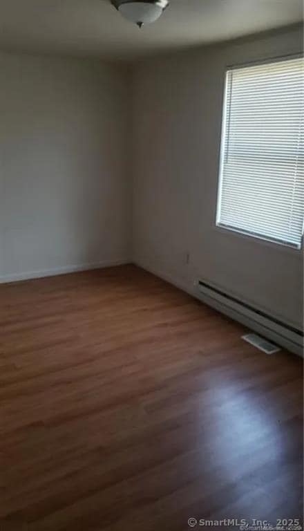 Foto del edificio - 1469 Thomaston Ave