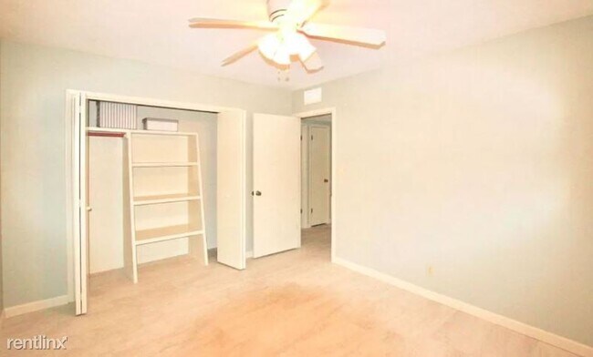 Building Photo - 2 br, 1 bath House - 2044 W. Ocotillo RD