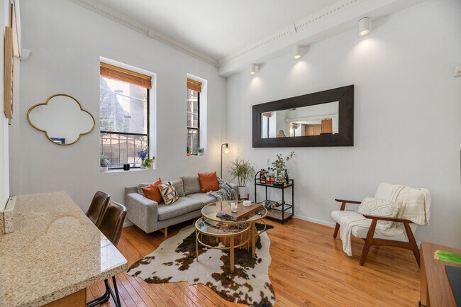Foto del edificio - 1832 N Lincoln Ave