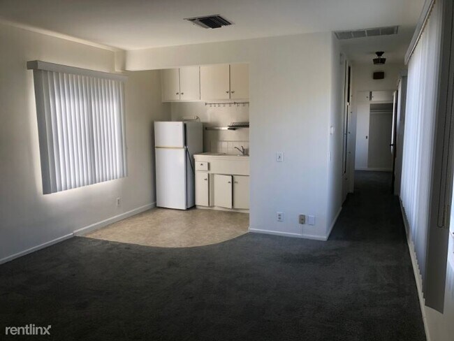 Building Photo - 1 br, 1 bath Apartment - 3643 Monon St
