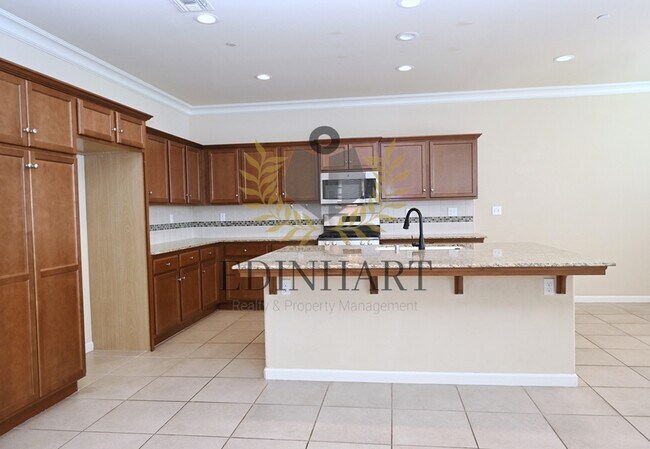 Foto del edificio - 3816 Bellaire Ave