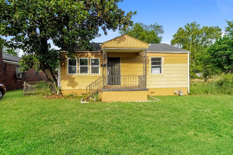Primary Photo - 1345 Avenue V