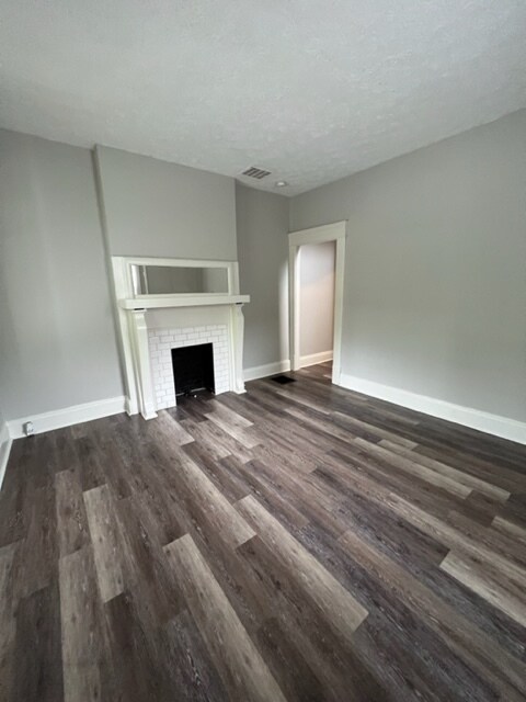 Building Photo - 768 S 17th St