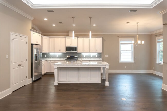 Building Photo - 2533 Capstone Dr