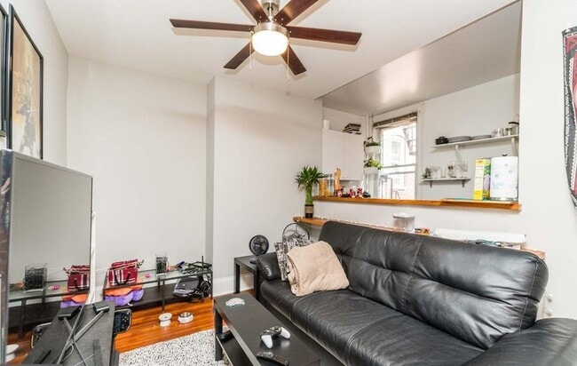 Foto del edificio - 2841 n Calvert Street