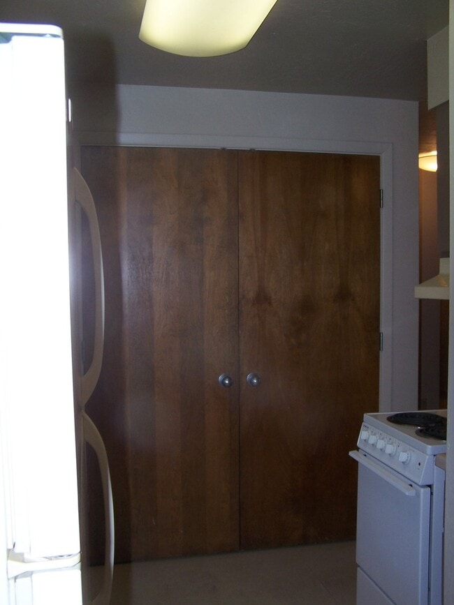Building Photo - 2405sw31