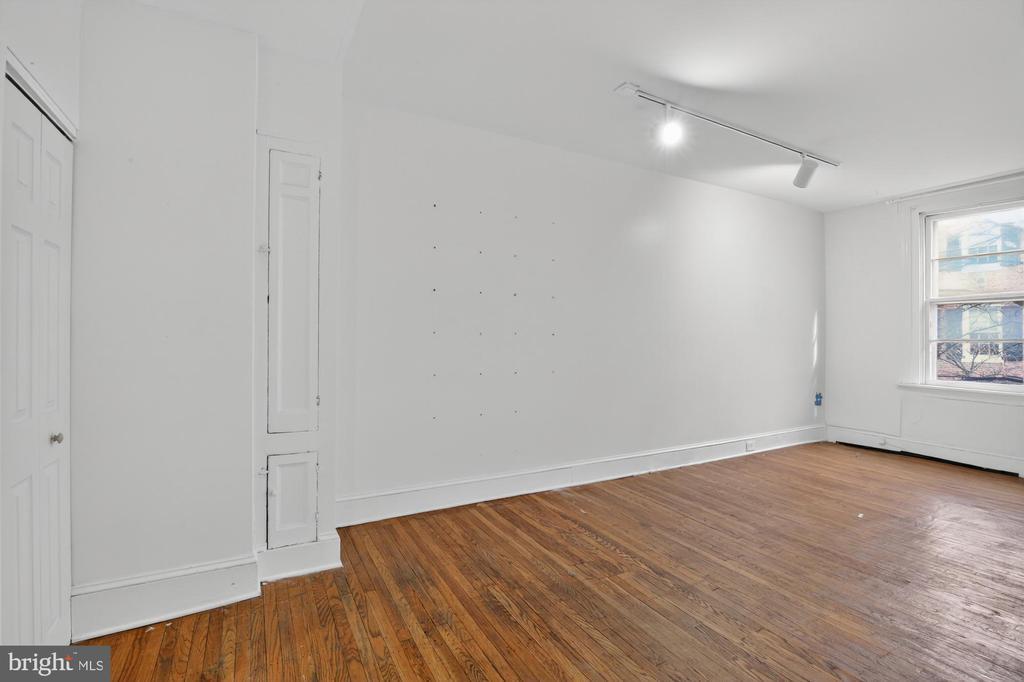 Foto principal - 258 S 9th St