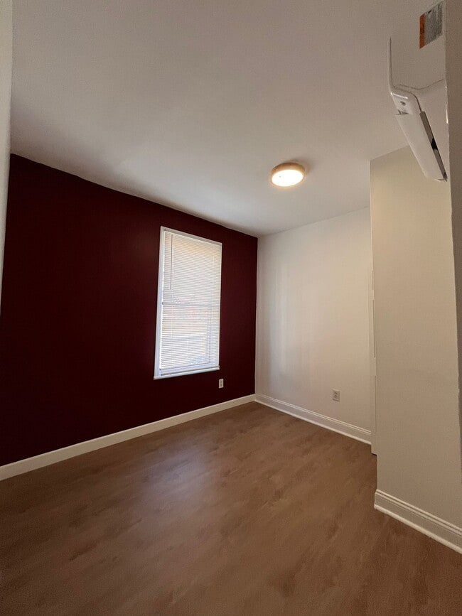 Building Photo - 342 Palisade Ave