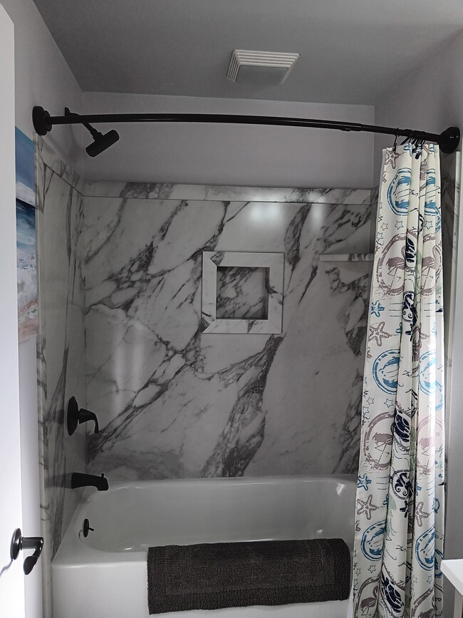 New modern tub and shower - 1212 6th Ave