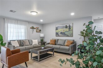 Building Photo - 6990 W Richmar Ave