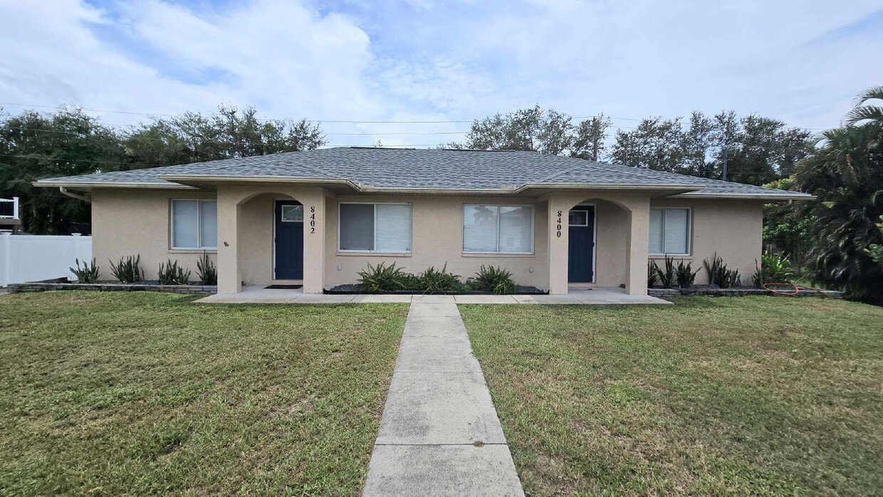 Primary Photo - 8400 Matanzas Rd