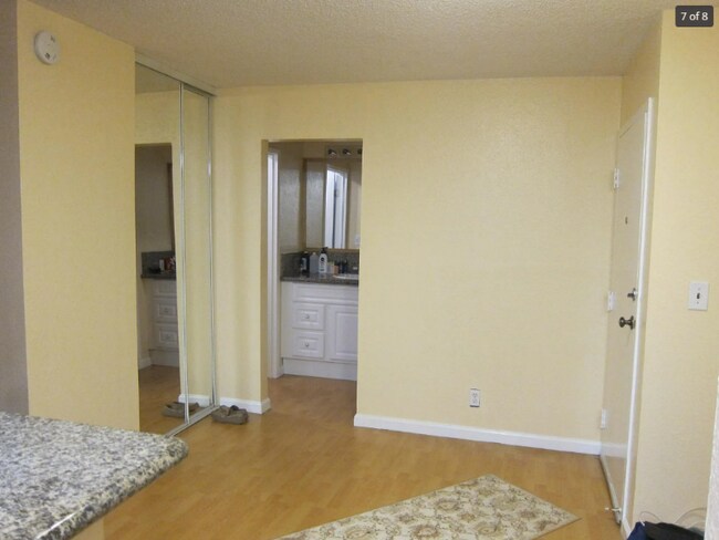 Foto del edificio - 377 Mandarin Dr