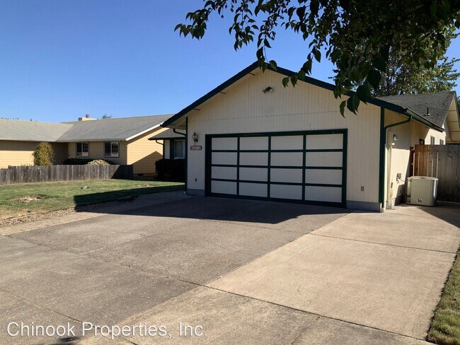 Foto del edificio - 3 br, 2 bath House - 4876 Teralee Ln