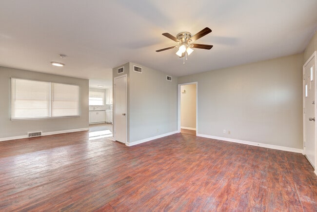 Building Photo - 5016 N Woodward Ave