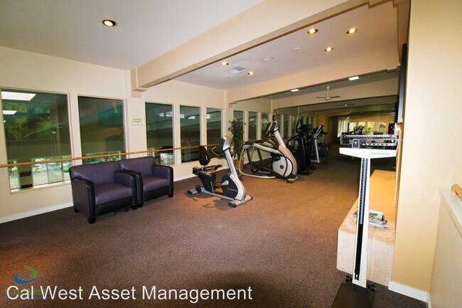 Workout Equipment - 309 Tradewinds Dr