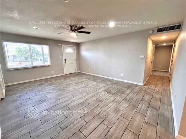 Foto del edificio - 3452 E Acoma Dr