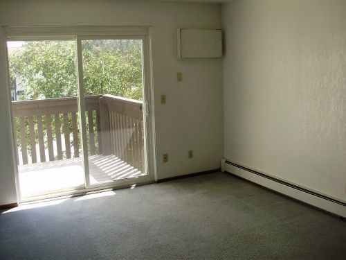 Building Photo - 2 br, 1 bath Apartment - Riverview Apartments
