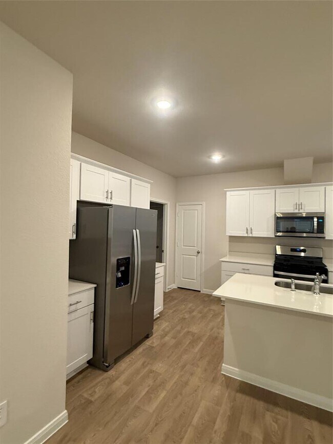 Foto del edificio - 233 New Albany Ln