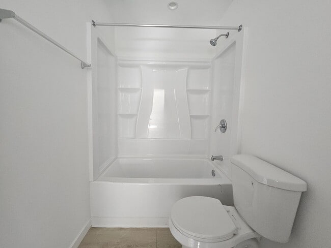 Foto del edificio - Goleta Properties