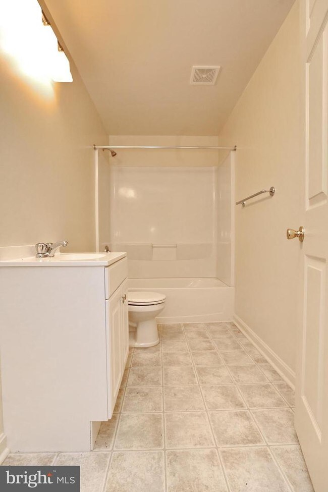 Building Photo - 7698 Weatherly Pl