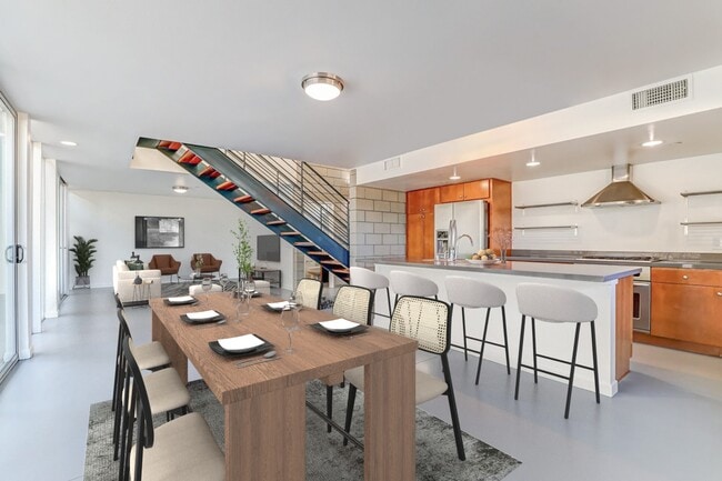 Building Photo - The Towers