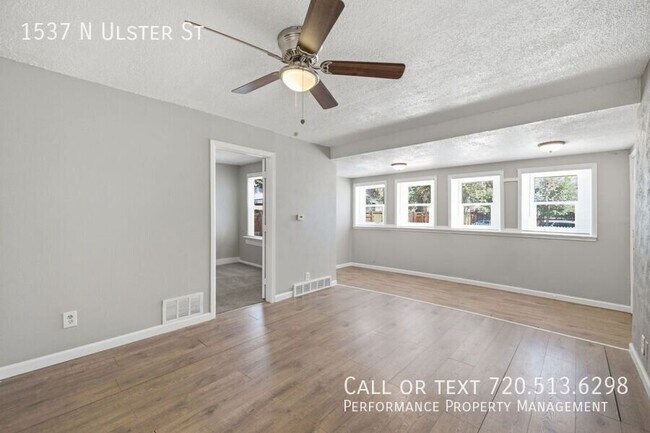 Foto del edificio - 1537 Ulster St
