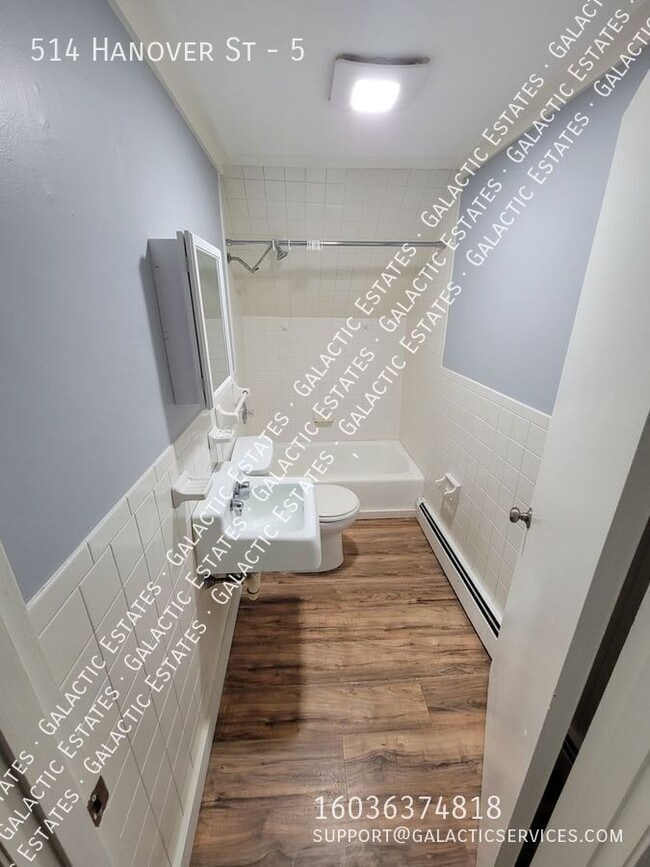 Building Photo - 514 Hanover St