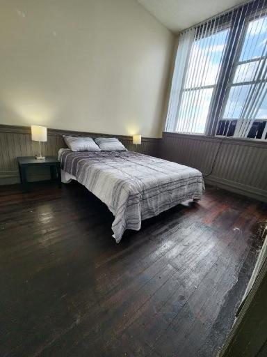 Building Photo - 19 Wood St