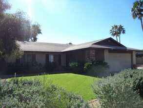 Building Photo - 3627 W Aire Libre Ave