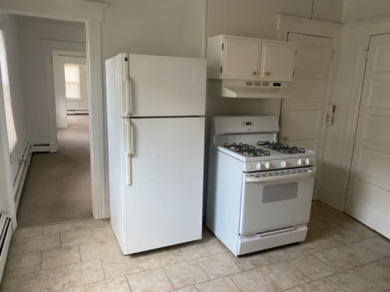 111 Seaside Ave, Stamford, CT 06902 Room for Rent in Stamford, CT