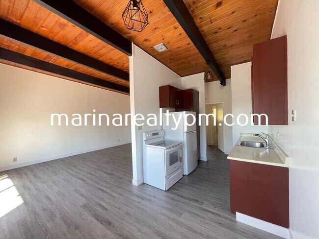 Foto del edificio - 1-Bedroom 1-Bath New Appliances New Carpet...