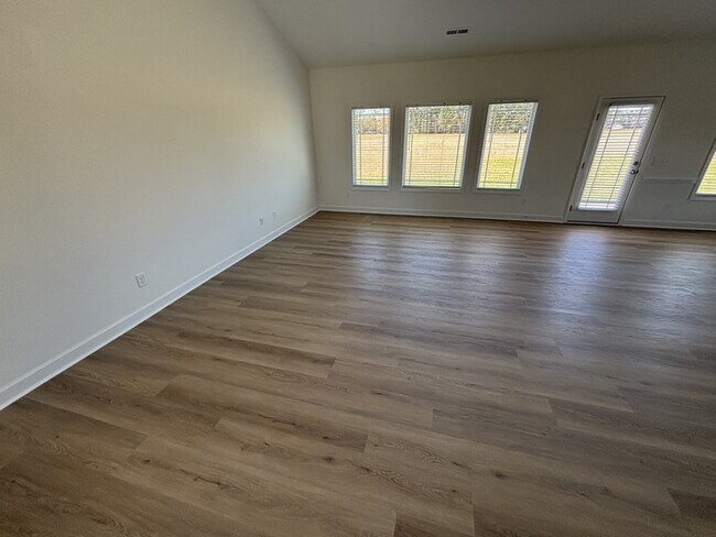 Foto del edificio - 171 Budd Godwin Ln