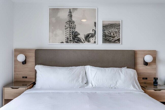 Foto del edificio - 159 NE 6th St