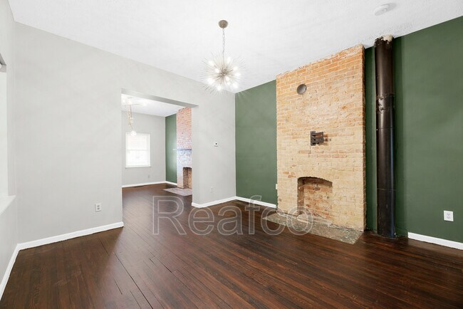 Foto del edificio - 1635 Oak St