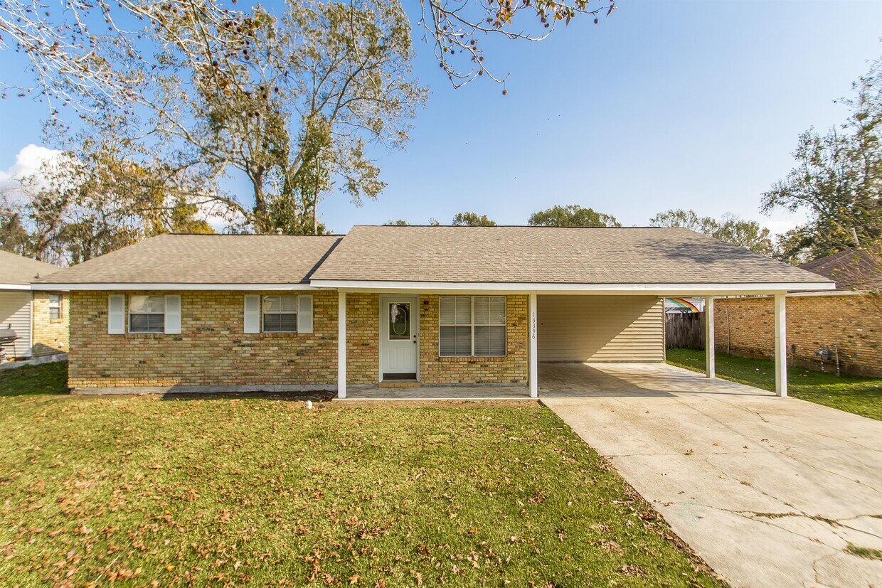 Primary Photo - 13396 Burnt Pecan St