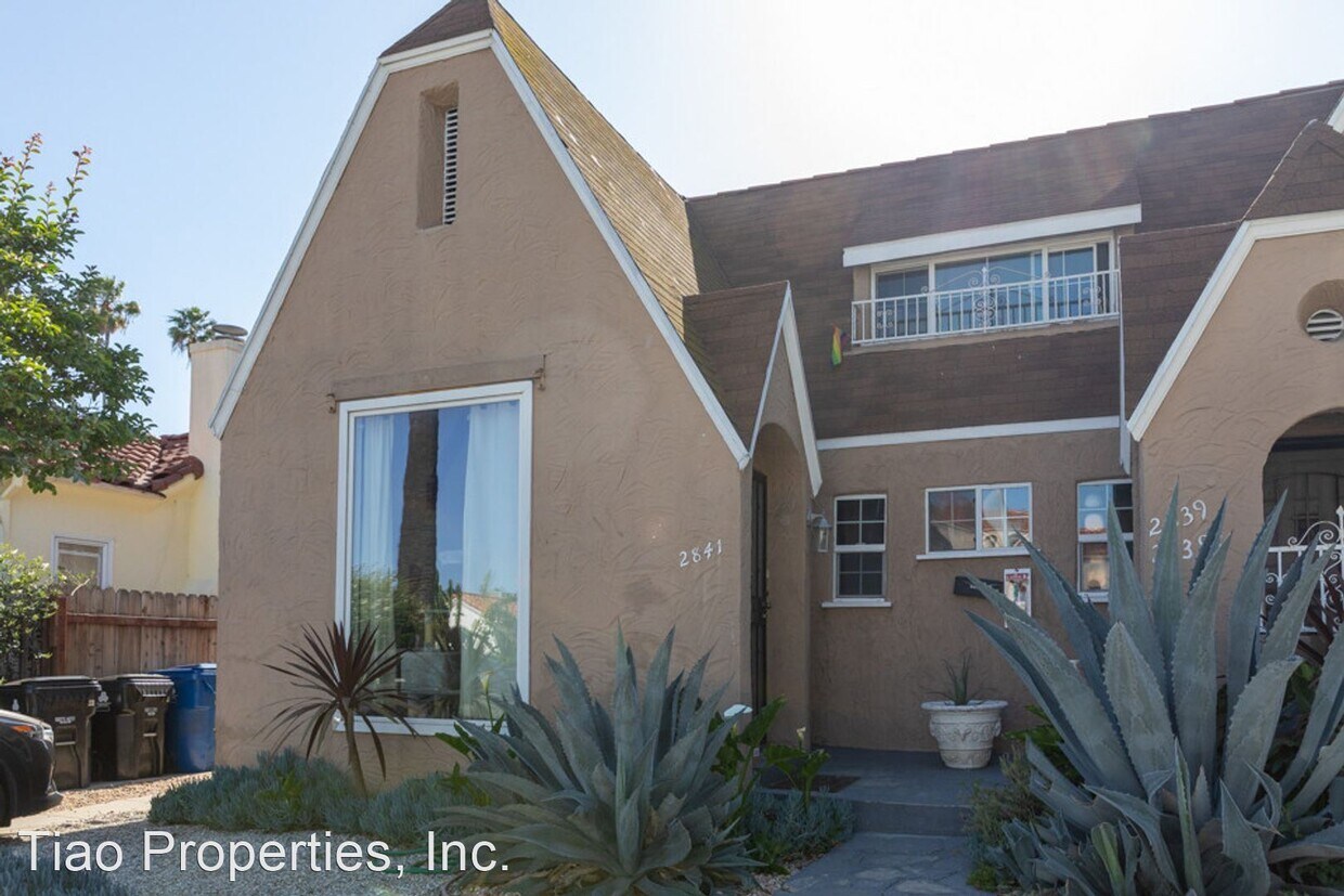 Primary Photo - 2839-2841 Hillcrest Dr