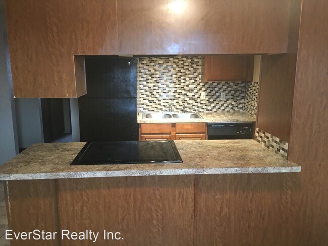 Foto del edificio - 2417 W Henry St