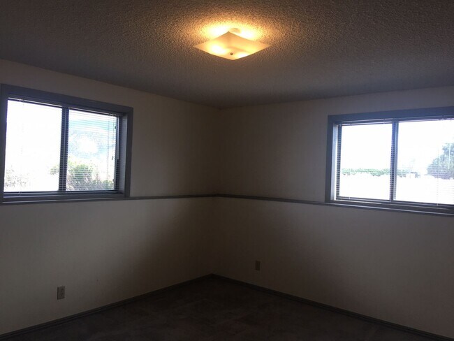 Foto del edificio - Spacious Cedar City Home with Scenic Mount...