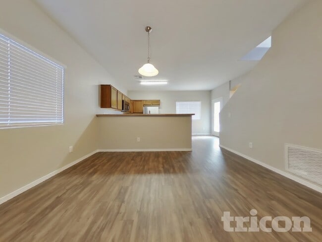 Foto del edificio - 7211 S 8th Pl
