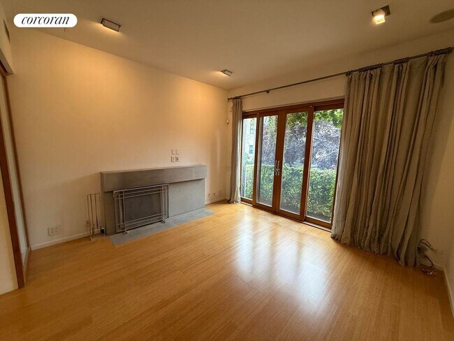 Foto del edificio - 112 W 118th St