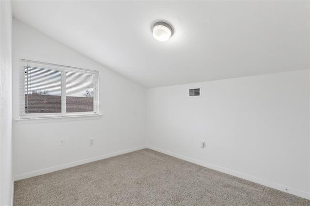 Building Photo - 3804 Greenhills Ct E