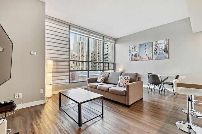 Photo du bâtiment - 78 Gerrard St W