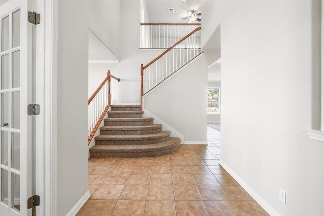 Foto del edificio - 3807 Links Ln