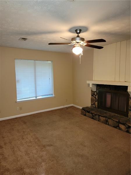 Foto del edificio - 6800 Timberclair Ct