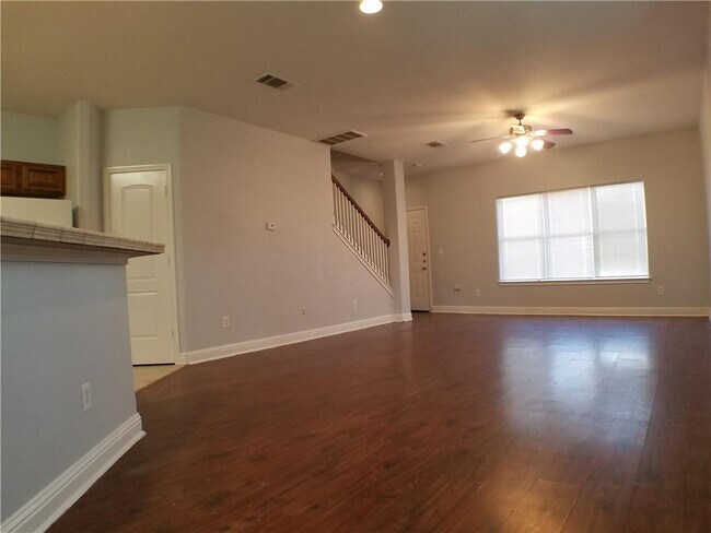 Building Photo - 5510 Prock Ln