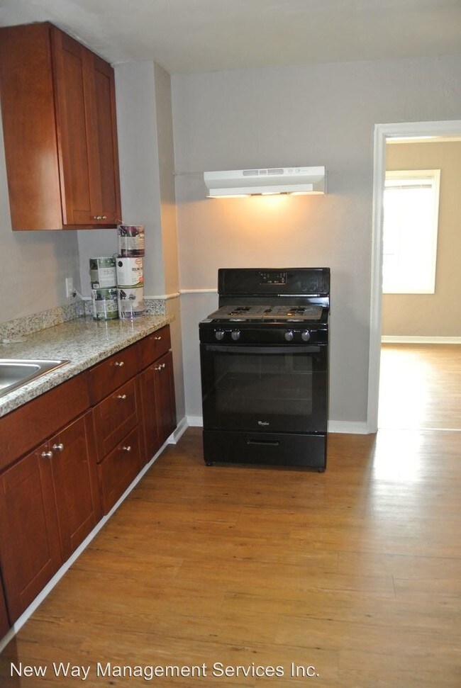 Foto del edificio - 464 W 11th St