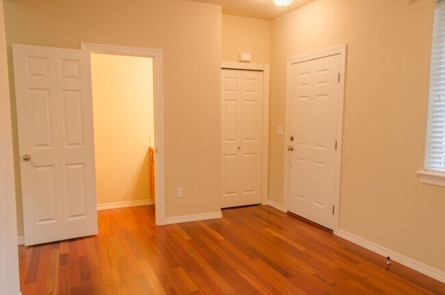 Foto del edificio - 24036 39th Ln SE