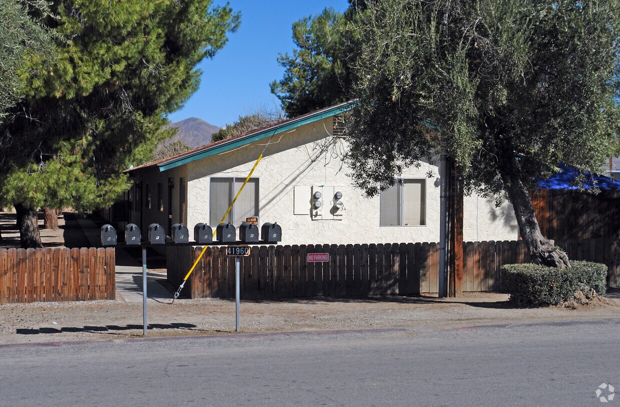 4190041960 Acacia Ave, Hemet, CA 92544 Apartments Hemet, CA