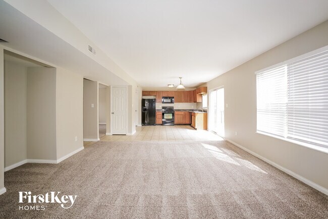 Building Photo - 6465 Matcumbe Way