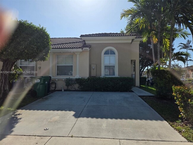 Building Photo - 23751 SW 110th Ave
